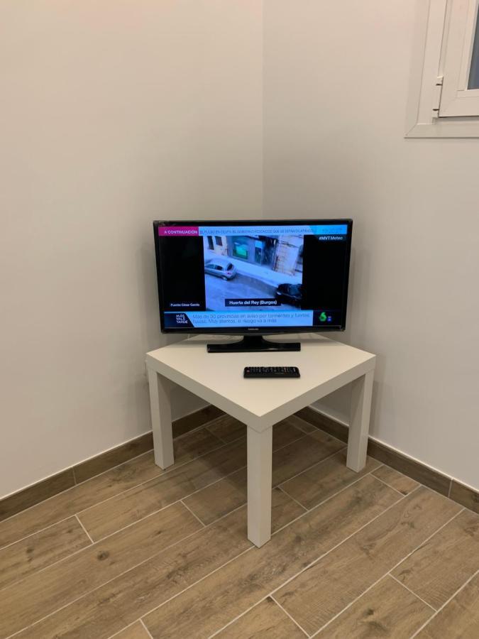 Piso Centrico Y Funcional Apartman Madrid Kültér fotó